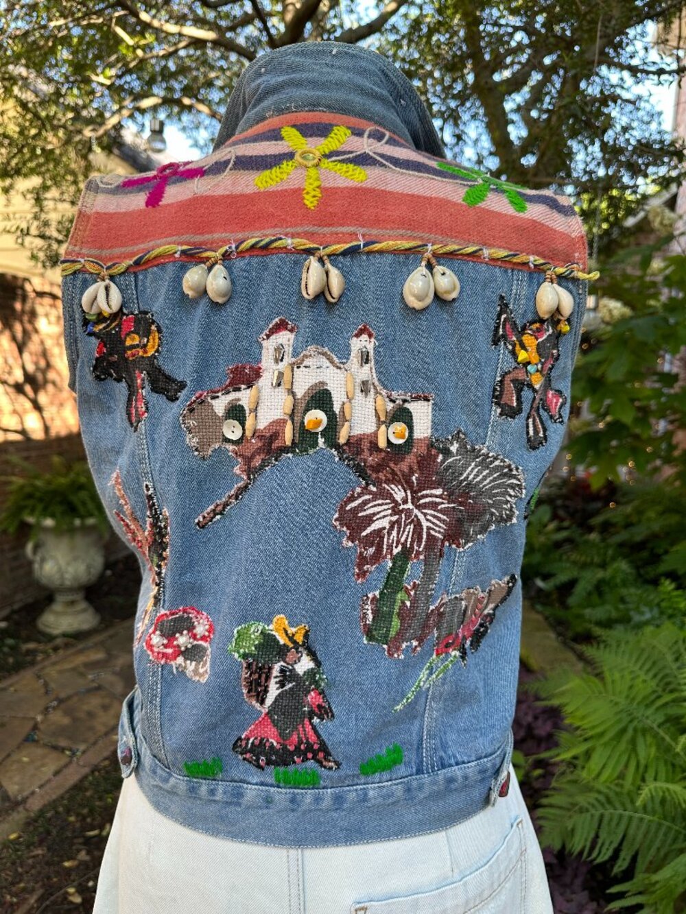 VTG Joujou Denim Beaded Embroidered Boho Vest Sz M